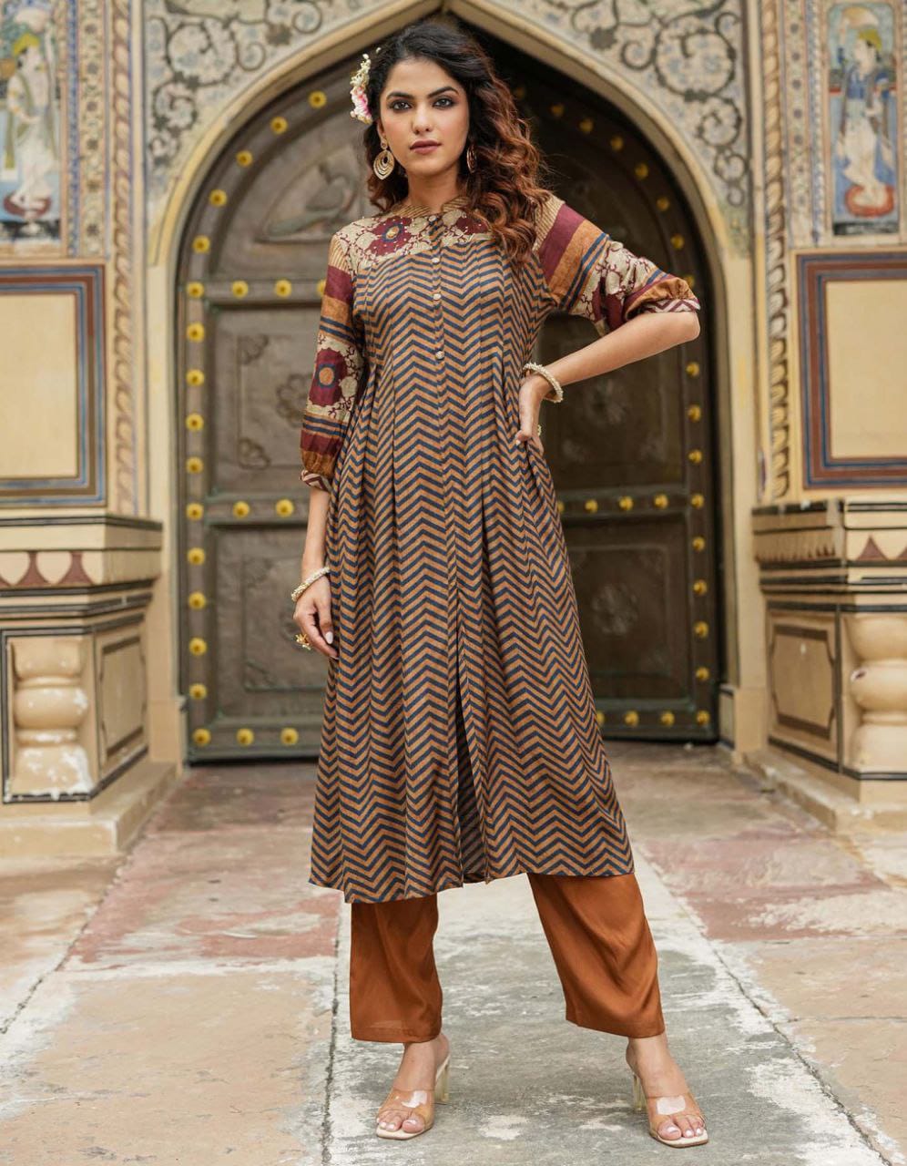 Keshav Premium Silk Printed Kurti With Bottom Exporters In India
